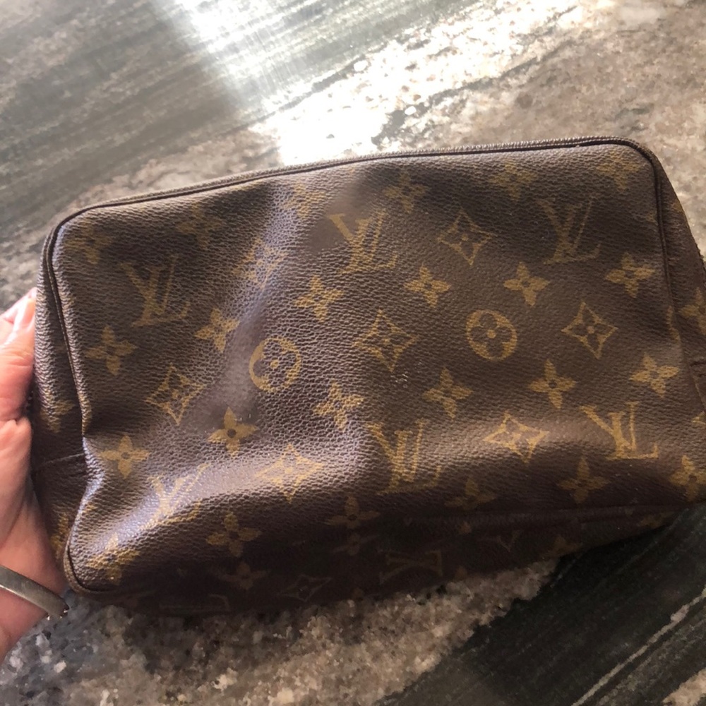 Lv Trousse 23